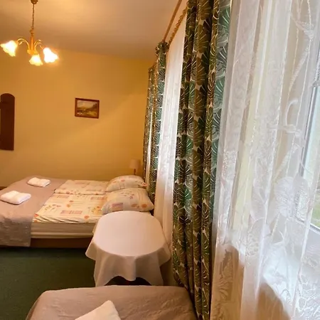 Dom Goscinny Asia Homestay szállás